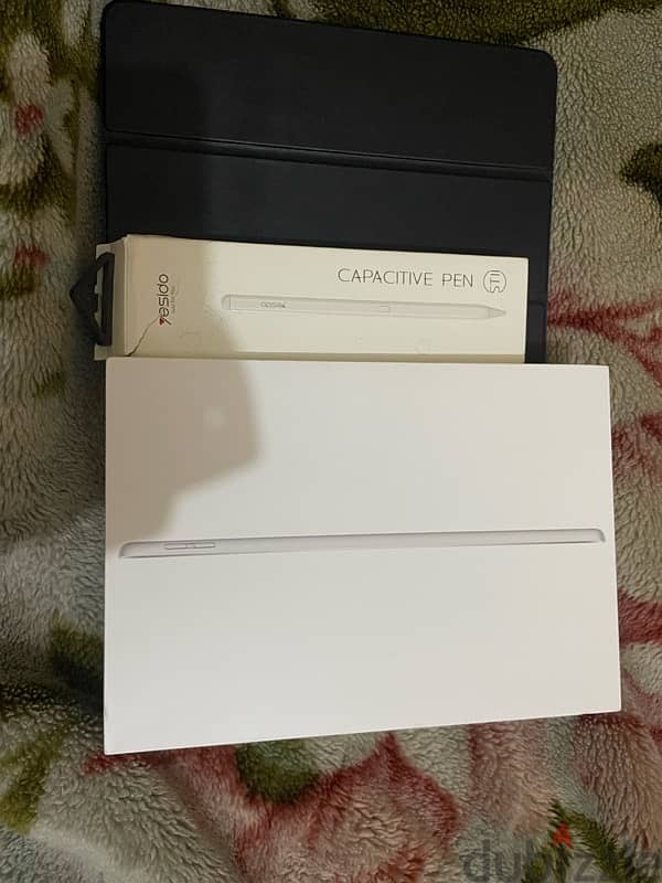 ipad 9 + قلم + cover 2