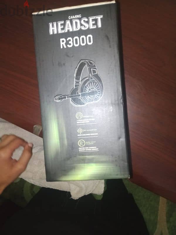 سماعة راس جيمنج RGB R3000 للالعاب صوت ستيريو 3