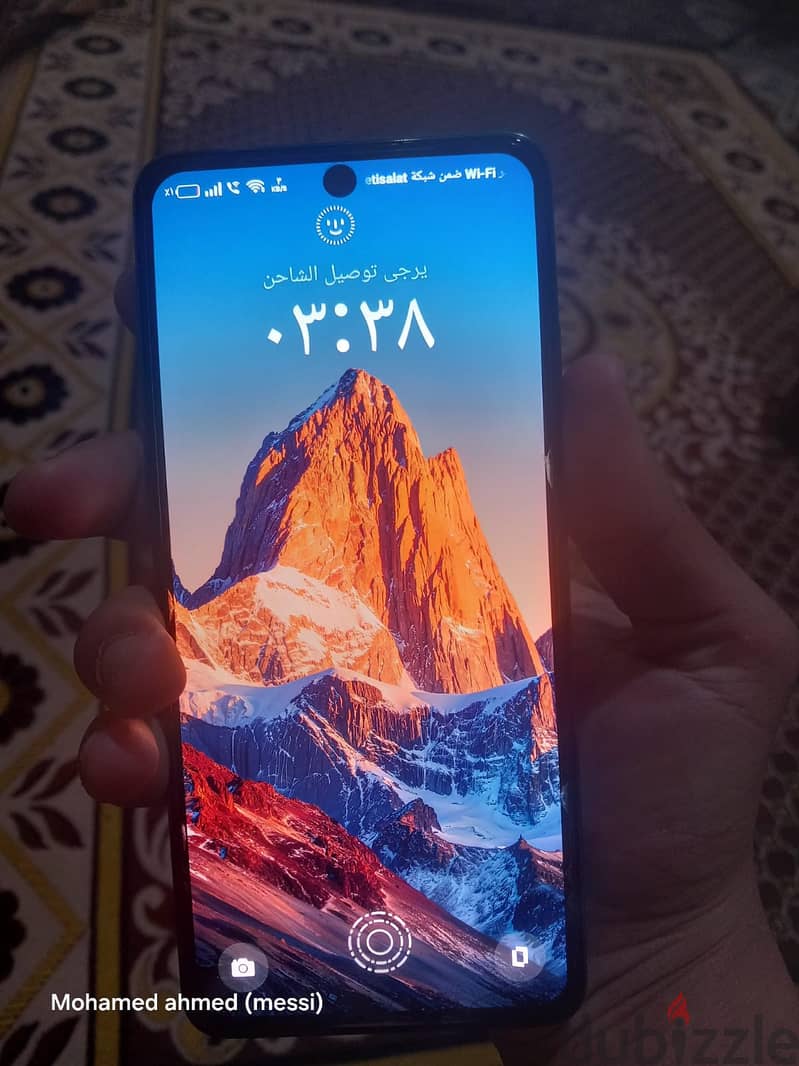 oppo reno 12 f 5g معاه كل محتوياته ومتغلف بكرتونته ولا يوجد اي خدش 2