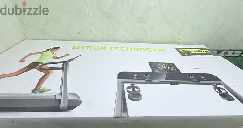 جهاز جري (Technogym My Run) 4