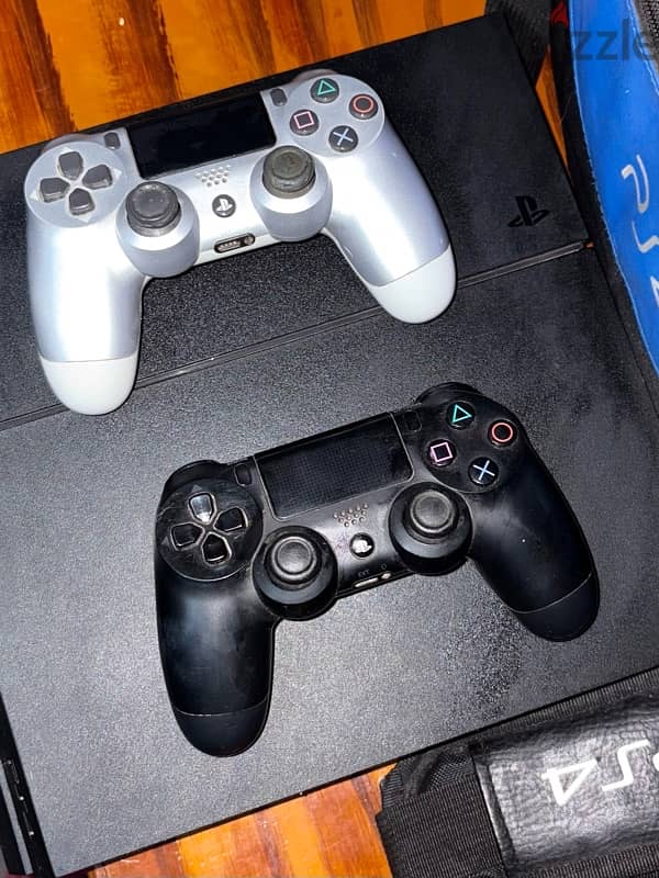 PLAYSTATION 4 1 TERA 1