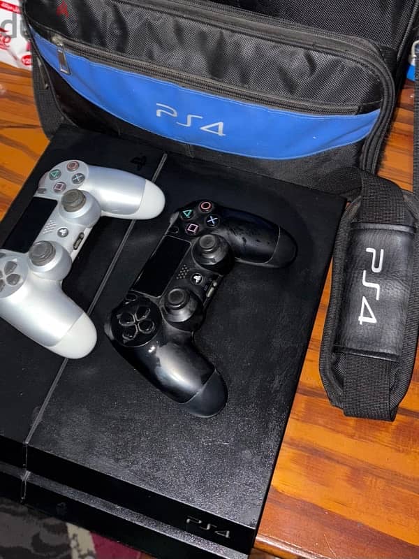 PLAYSTATION 4 1 TERA 2