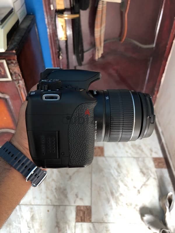 Canon 700D 1