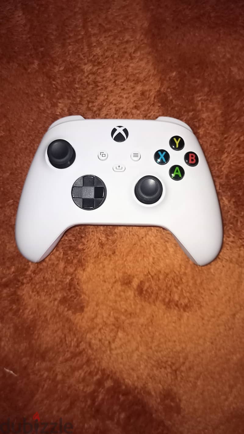 XBOX SERIES S 4