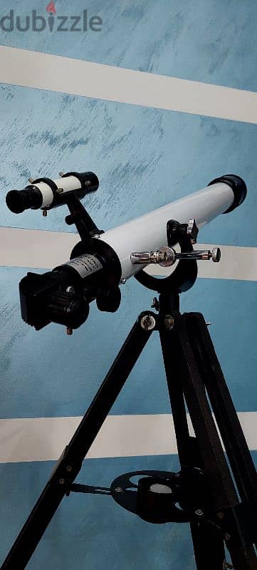 Refractor Telescope