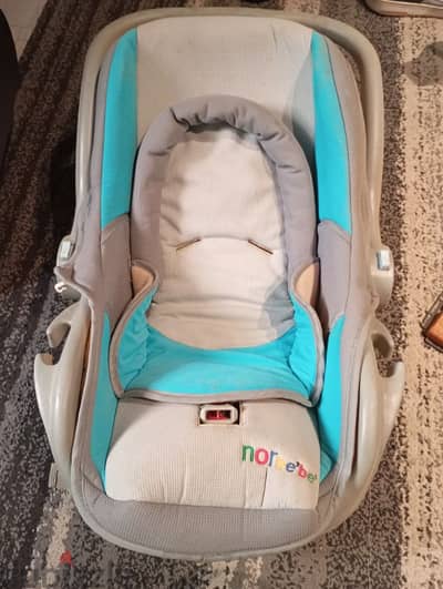 car seat for baby used بسعر كويس