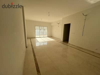 3 Bedrooms Apartment For Rent in Boulevard Mivida