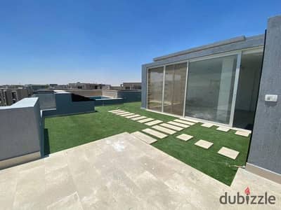 Penthouse 224m + roof 100m for sale in a compound in front of Al-Rehab