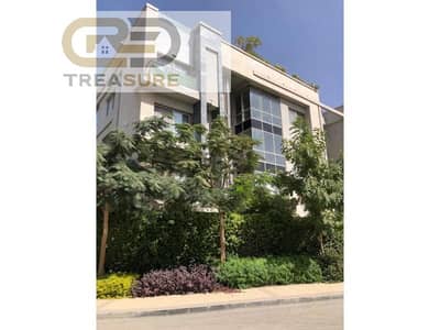 Apartment for sale in Galleria Moon Valley prime location