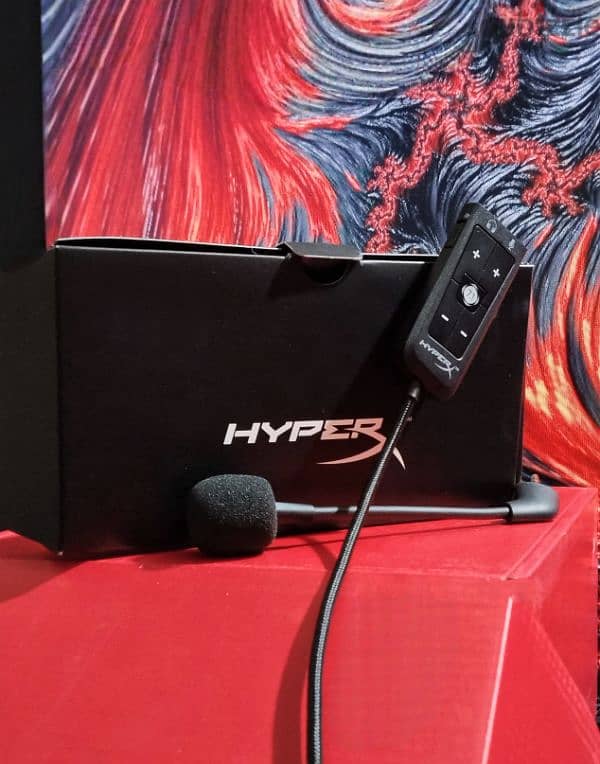 HyperX Cloud 2 gaming heasdset سماعة جيمينج هايبر اكس كلاود ٢ 3