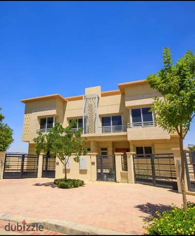 Twin house for sale in compound Jedar