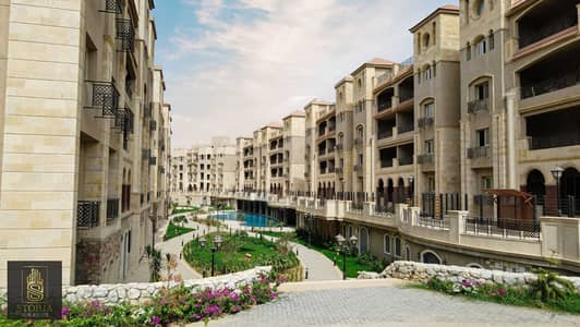 Apartment for sale in rock vera | instant delivery | 40% discount on cash |10 min. from AUC & GUC |162m  |8% down payment | installment upto 10 Yy