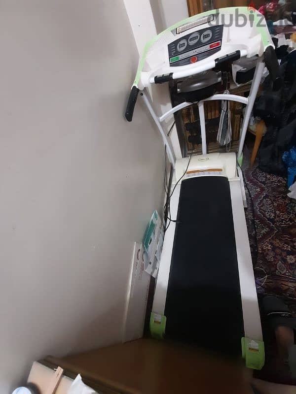 treadmill and ab glider 0