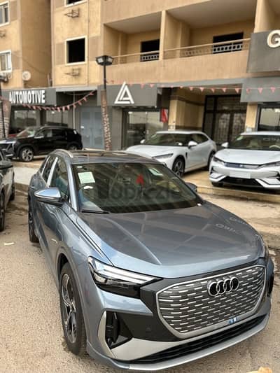 أودي كيو Audi Q4 etron