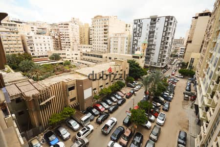 Apartment for sale - Smouha - area 235 full meters