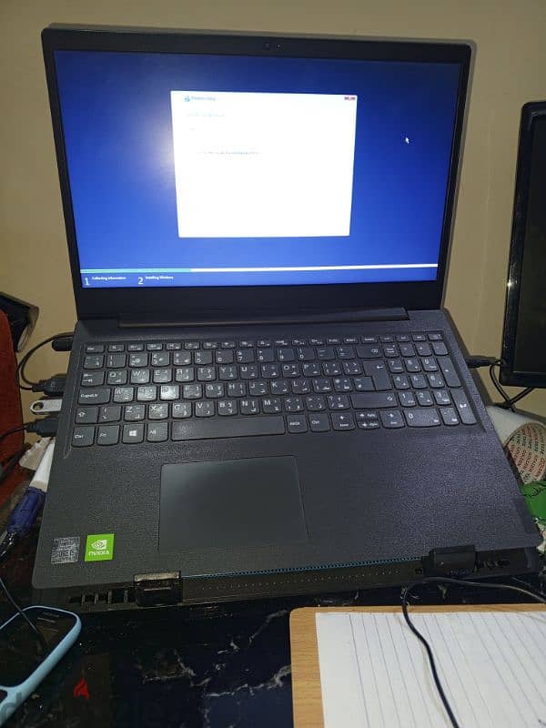 Lenovo v15 6