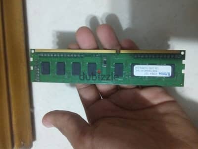 رام 1 جيجا ddr3 للكمبيوتر