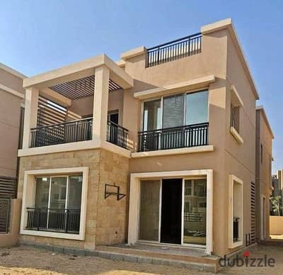 Villa for sale in Taj City with a huge discount the best location in the phase on the Suez Road in front of Cairo Airport