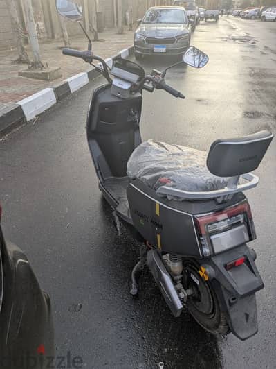 electric scooter سكوتر كهرباء