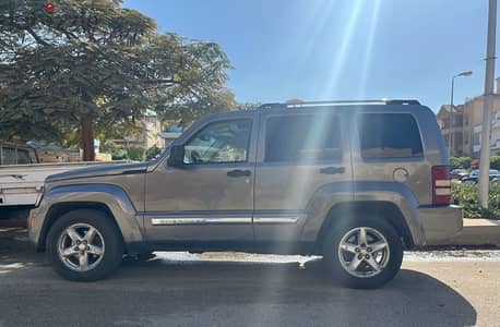 Jeep Cherokee 2010