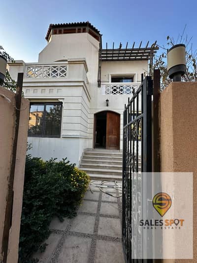 Fully finished villa for immediate delivery in the Fifth Settlement, Hyde Park Compound 