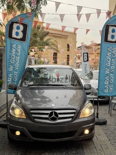 Mercedes-Benz B160 2010