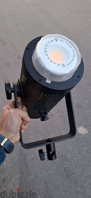 head light Godox FV200 هيد اضاءه مستمرة و فلاش 4