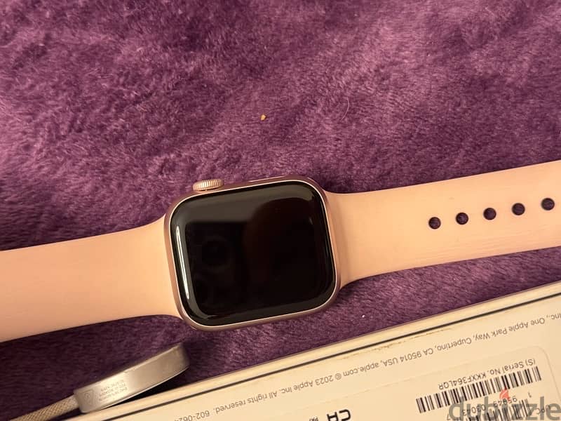 apple Watch Series 9 41mm Pink Al Light 2