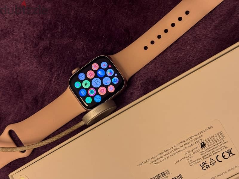 apple Watch Series 9 41mm Pink Al Light 5