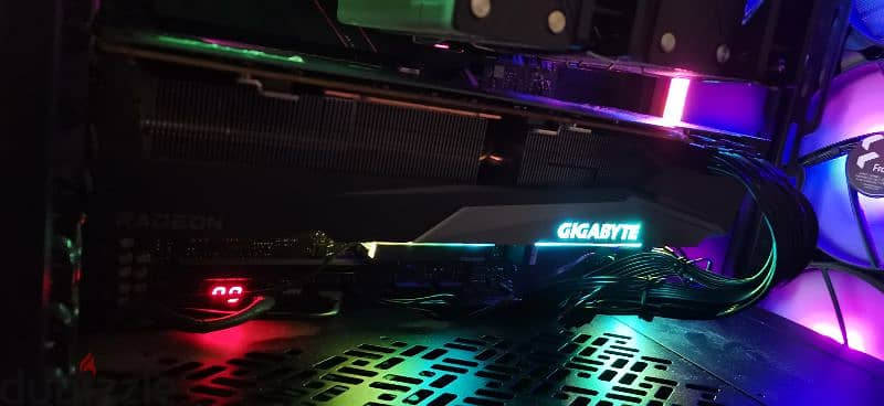 GIGABYTE RX 6800 XT 16GB GDDR6 GAMING OC 18