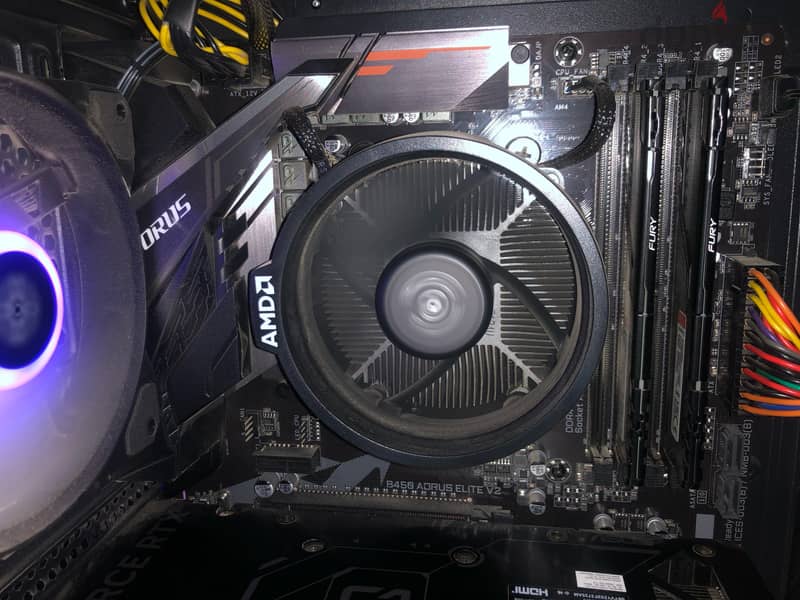 gaming pc like new used for 3 months 4