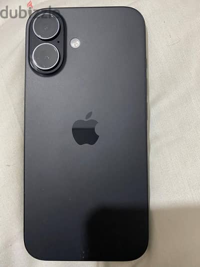 iPhone 16 black