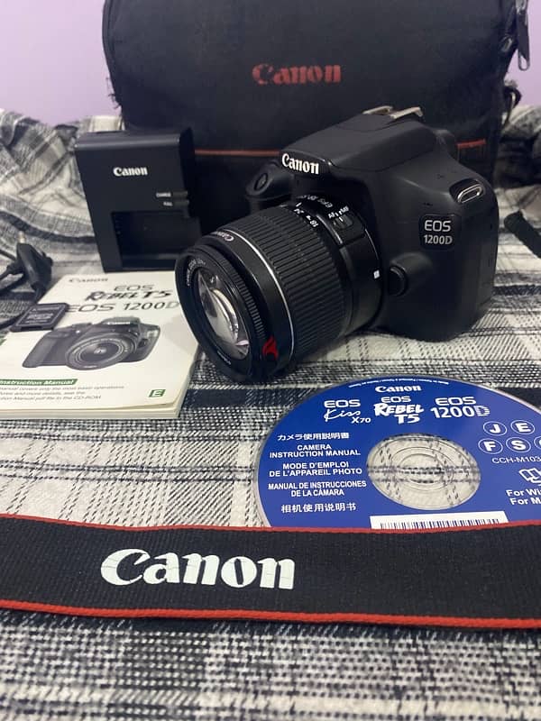 Canon 1200 d جديده 4