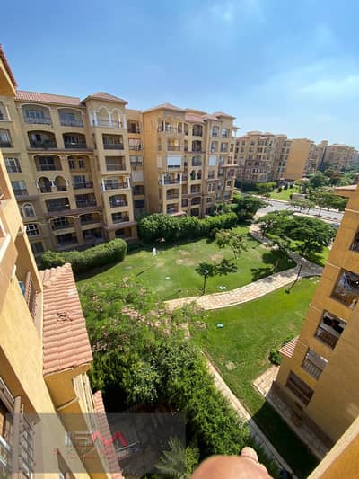 Apartment for sale in Madinaty B2, area 107 m, garden view, net price, distinguished location