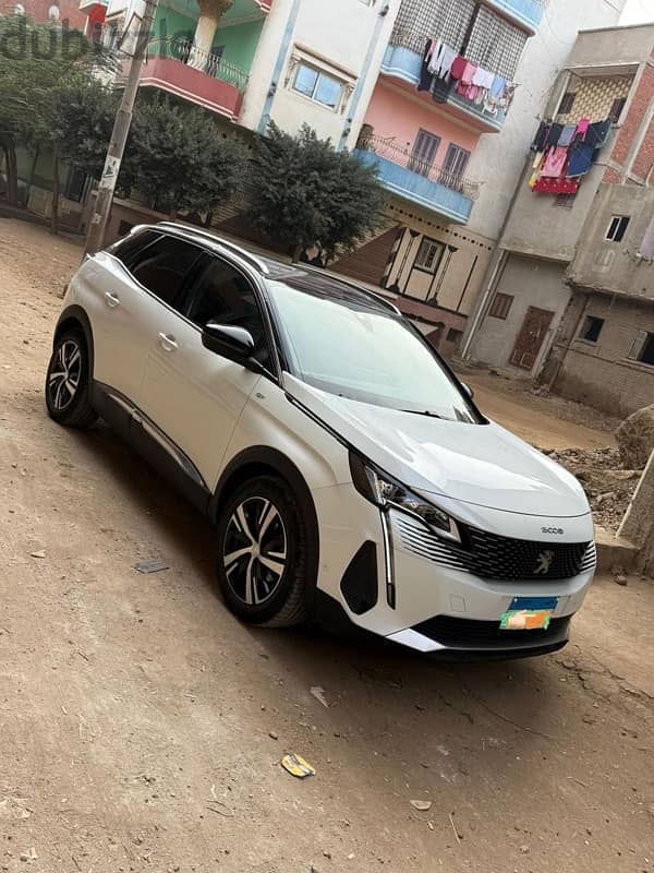 Peugeot 3008 2022 gt العربيه اعلي فئه صيانات توكيل فابريكه بالكامل 0