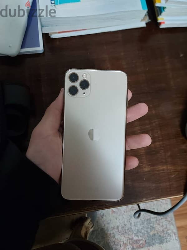 iphone 11pro max 4