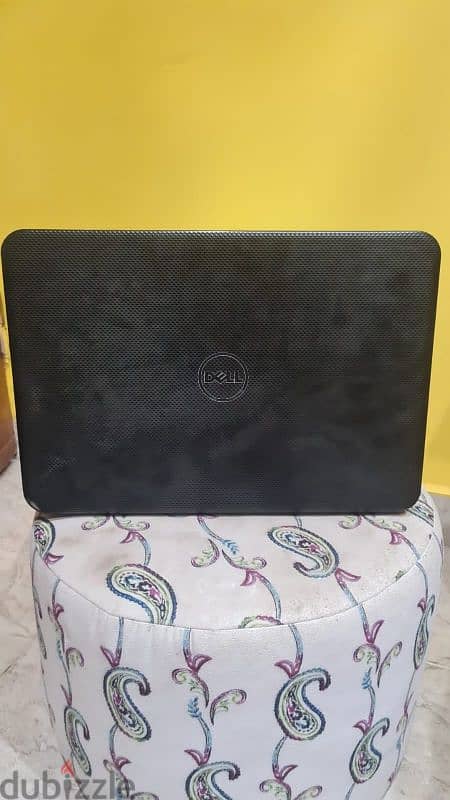 dell Inspiron 15 3