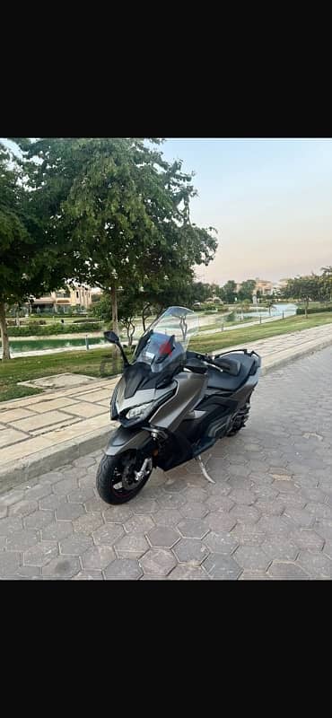 kymco AK 550 premium 0