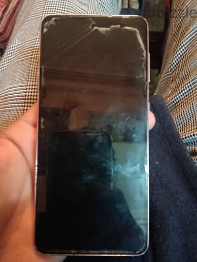 Samsung s21 broken screen