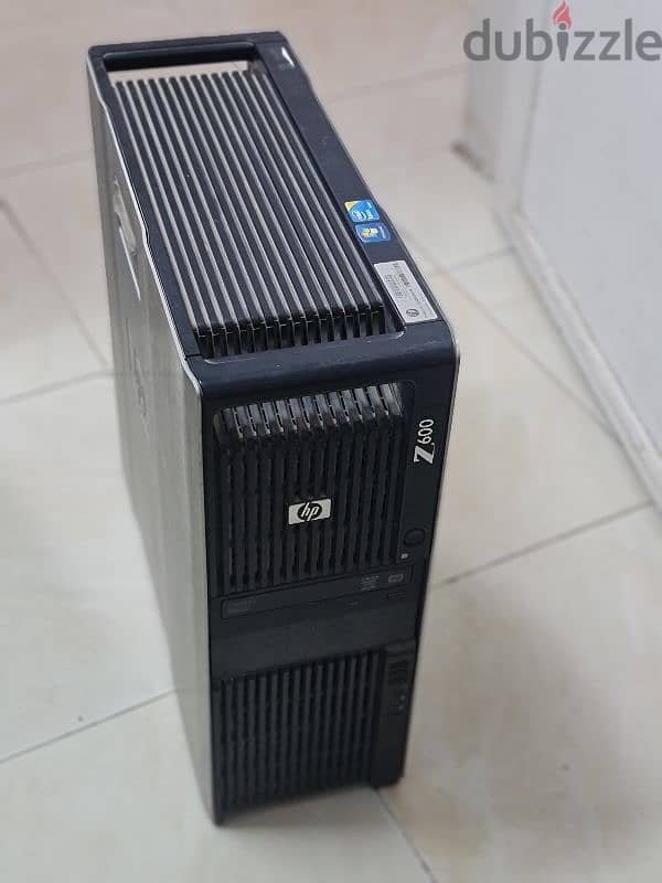 hp z600 Workstation 0