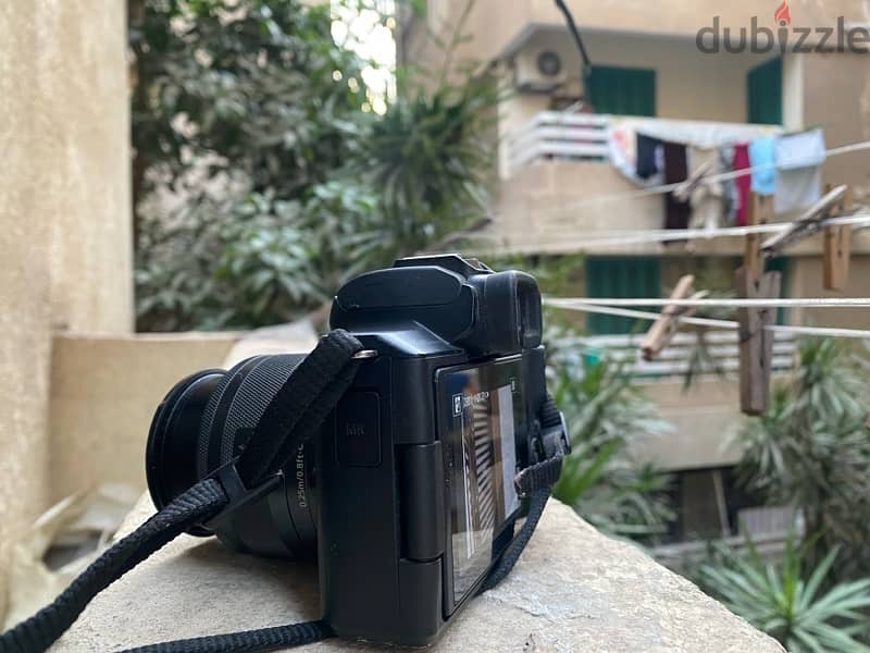 Canon EOS M50 Mark II استخدام شخصي خفيف- البيع بعدم الحاجه 7