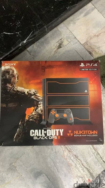 playstation 4 1Tb Black ops edition with everything 0