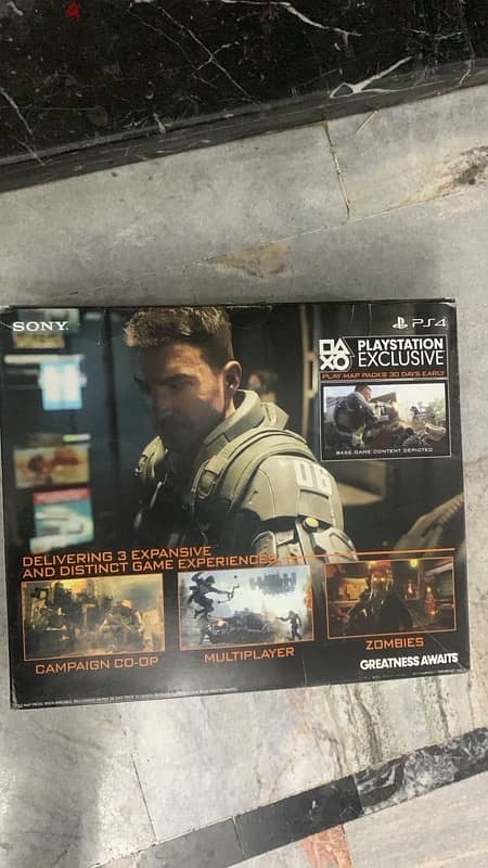 playstation 4 1Tb Black ops edition with everything 3