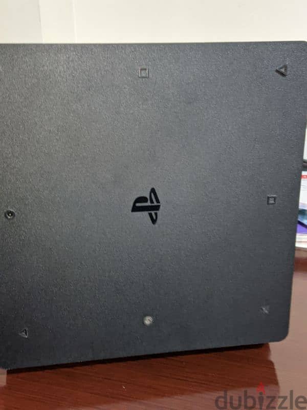 PS4 Slim 1tb كسر زيرو 1