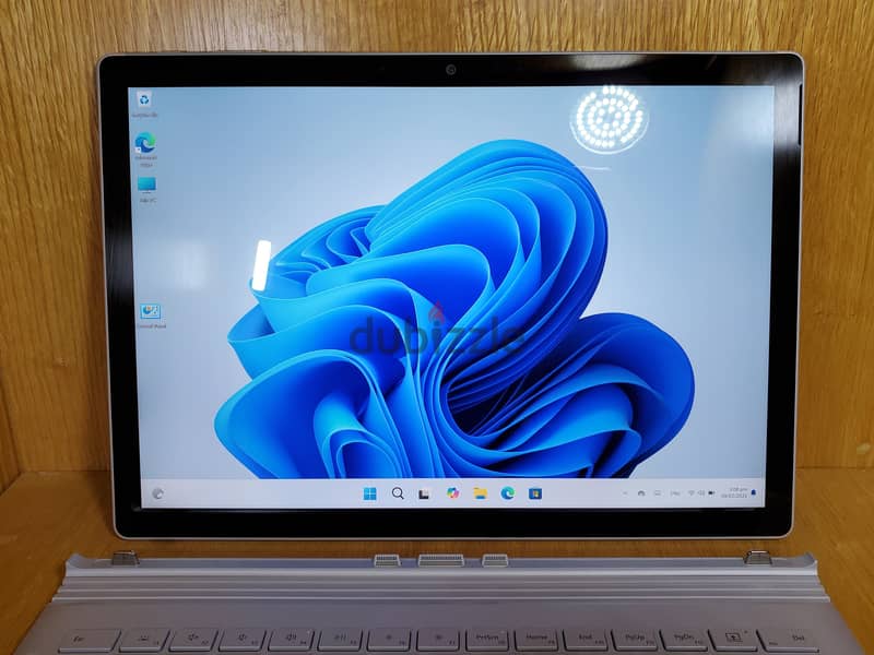 Microsoft Surface Book 3 | I7 جيل عاشر | GTX 1650 Max Q 4GB | 16GB RAM 1