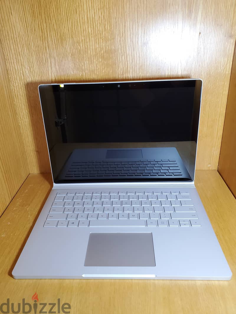 Microsoft Surface Book 3 | I7 جيل عاشر | GTX 1650 Max Q 4GB | 16GB RAM 5