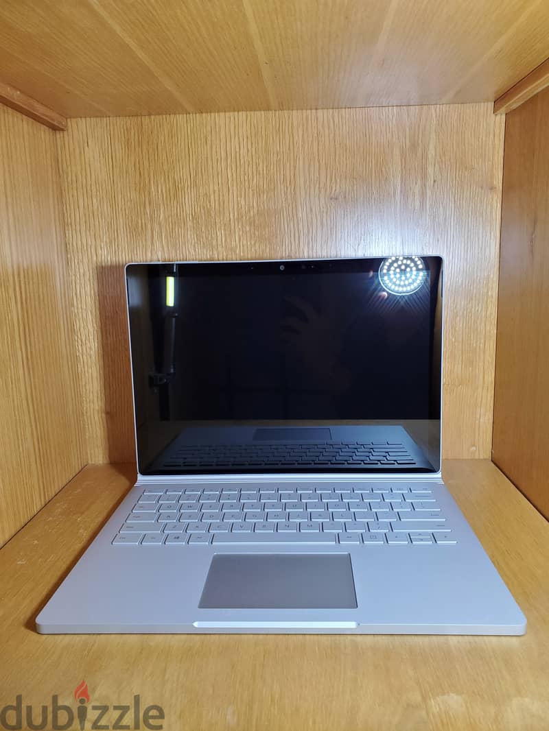 Microsoft Surface Book 3 | I7 جيل عاشر | GTX 1650 Max Q 4GB | 16GB RAM 6