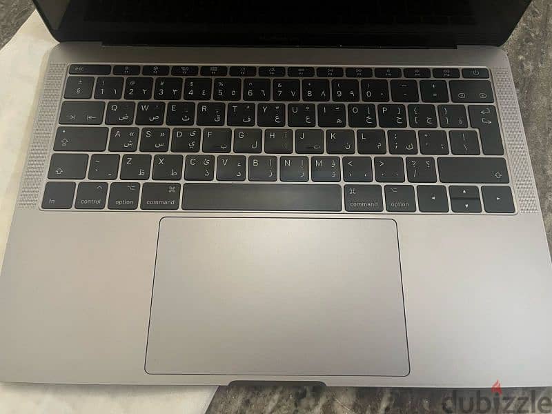 Apple macbook pro 2017 7