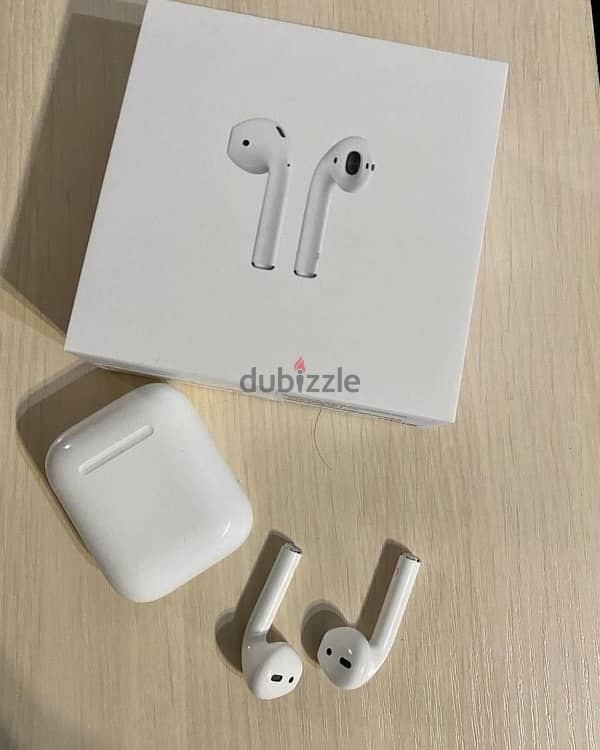 Airpods 2 استعمال سنتين بعلبتها 0