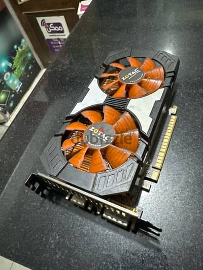 ‏كروت شاشة للبيع ‏حالة ممتازة ‏مع ضمان شهر gtx 750 ti